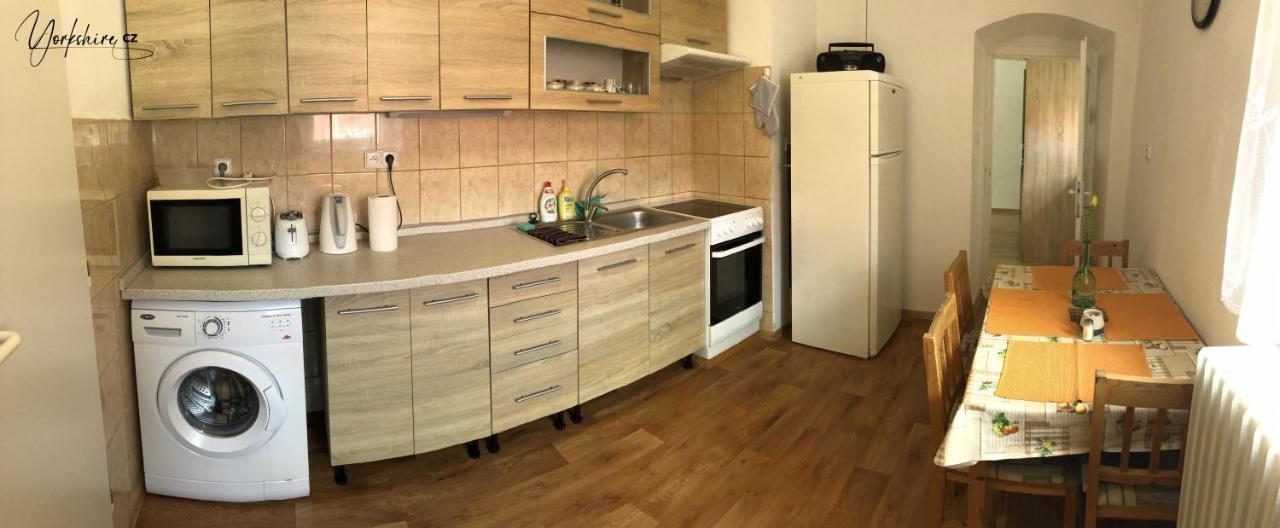 Apartment Yorkshire Bujanov Kültér fotó